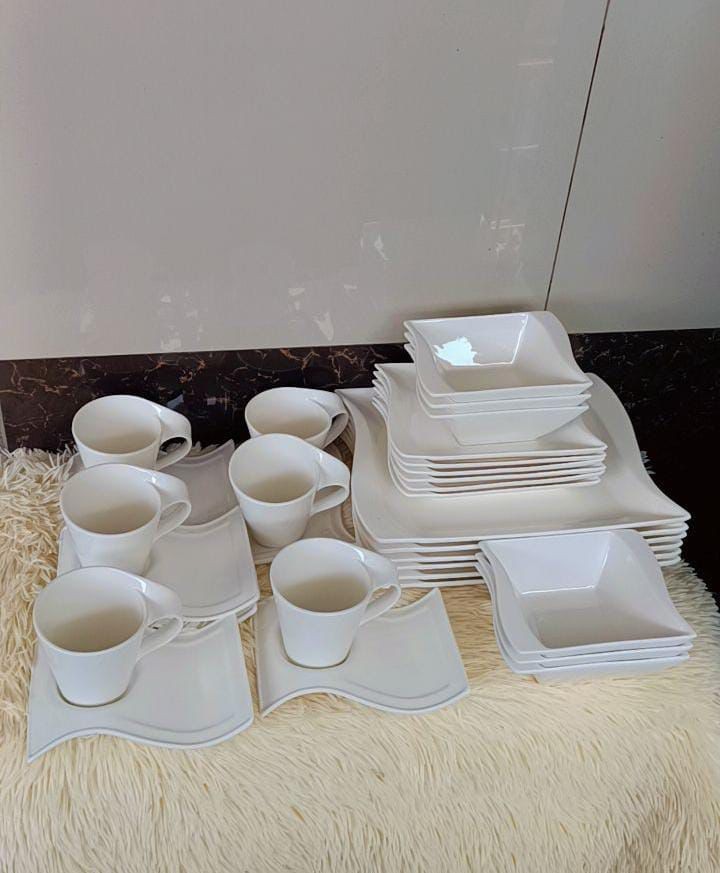 30 PCs dinner set